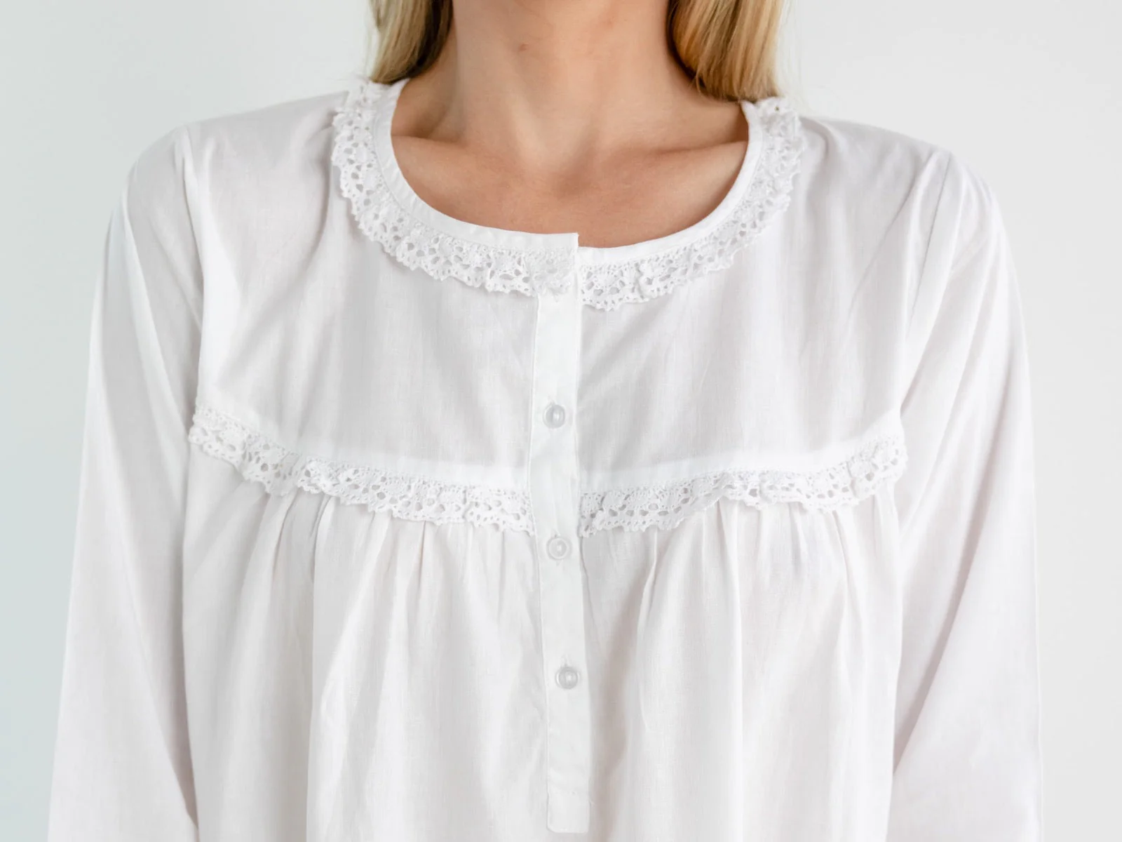 Catherine White Cotton Nightgown - Image 2